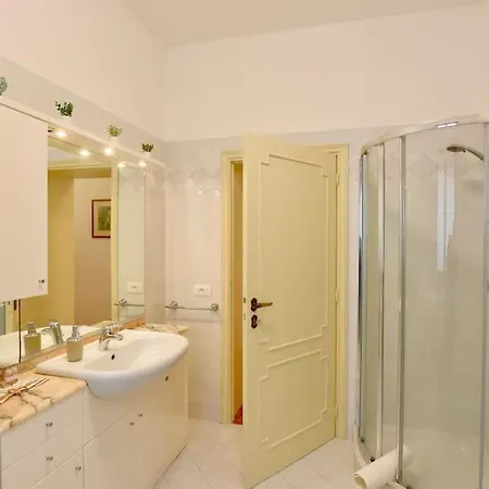 Superior 2 Bed Ac Parking Wifi - Centro Apartament Sirolo