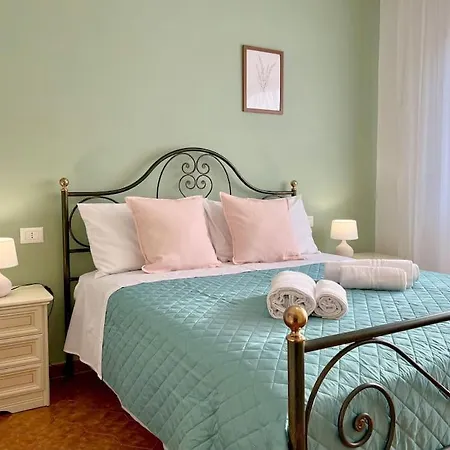 Superior 2 Bed Ac Parking Wifi - Centro Apartamento