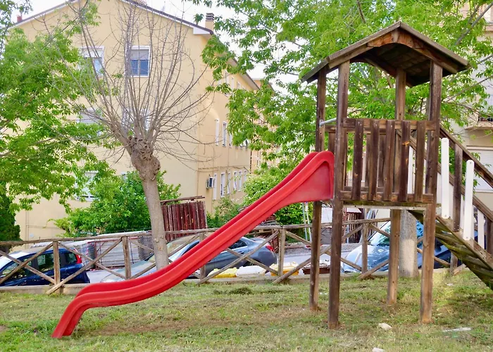 Superior 2 Bed Ac Parking Wifi - Centro Διαμέρισμα Sirolo